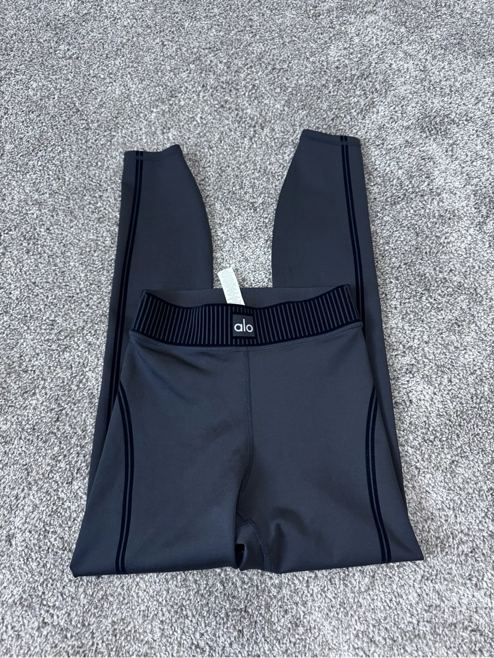 ALO Airlift High Waist Leggings